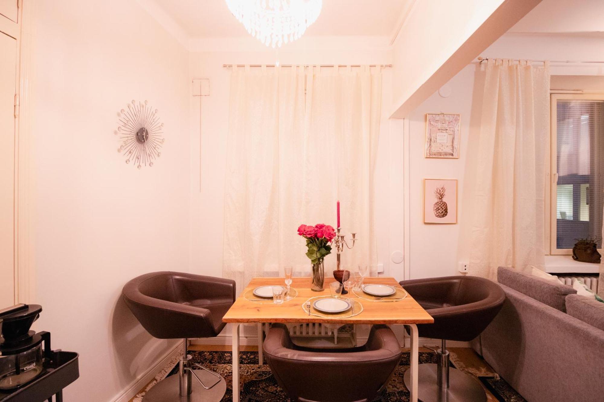 Lovely Flat In The Heart Of Helsínquia Exterior foto